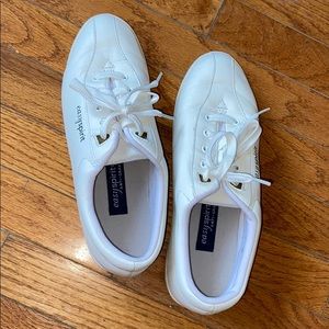 Easy Spirit AP1 Leather Walking Shoes women’s Sz 9
